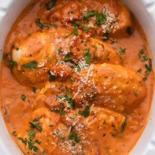 slow-cooker-tomato-basil-chicken---receipster.com