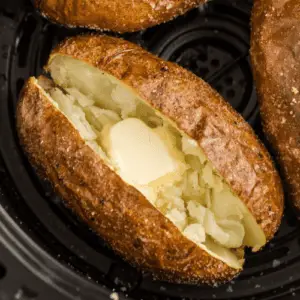 air-fryer-baked-potato-www.receipster.com