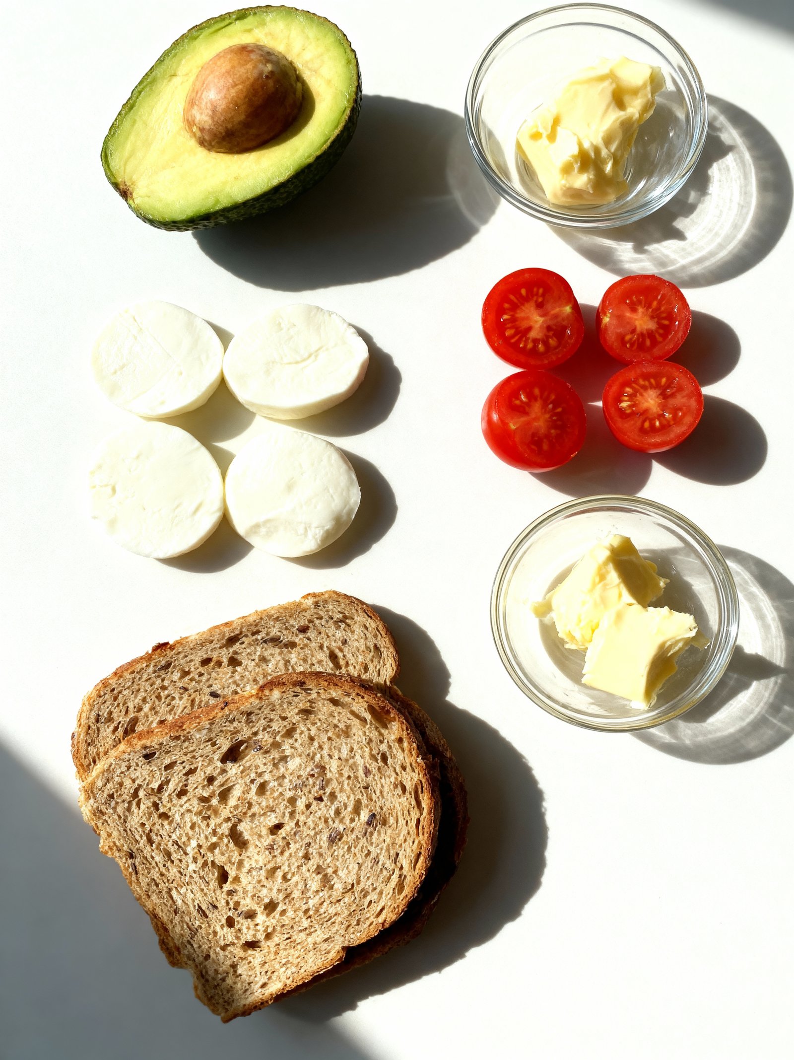 Avocado Mozzarella Tomato Grilled Cheese ingredients
