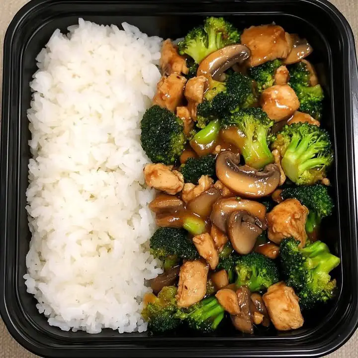 Better-Than-Takeout Chicken & Broccoli Stir-Fry ingredients
