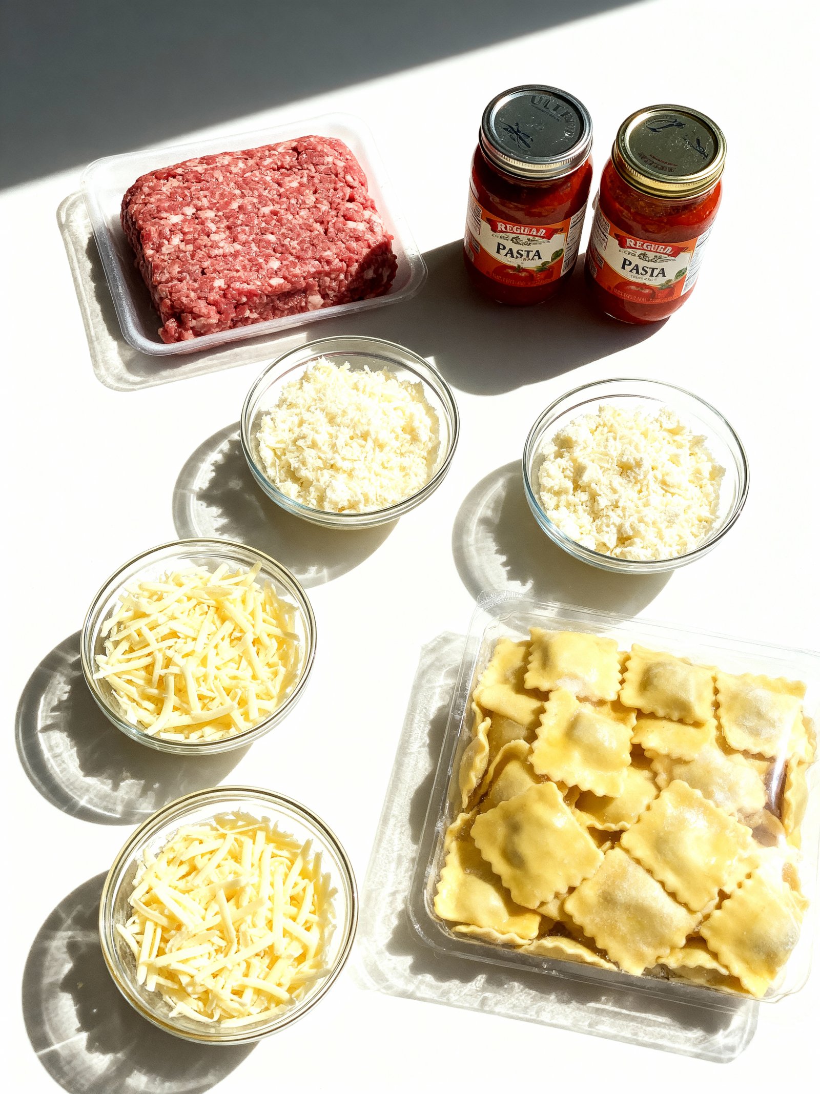 Crockpot Ravioli Lasagna ingredients