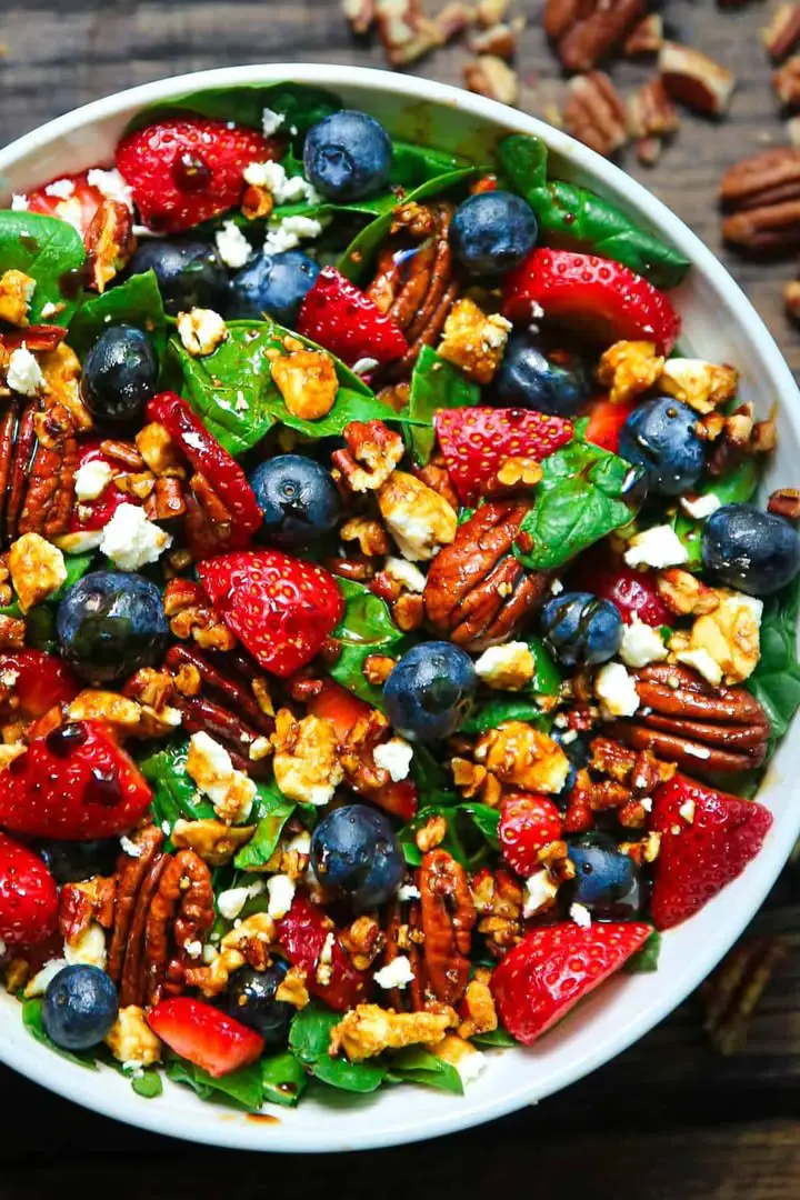 Strawberry & Blueberry Spinach Salad with Pecans and Feta ingredients