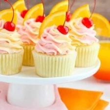 Recipe Title: Tequila Sunrise Cupcakes finished