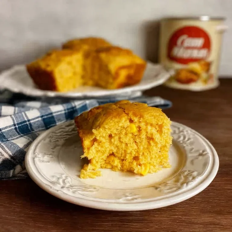 Easy Moist Amish Cornbread Recipe